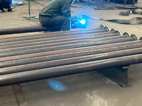 哈尔滨20#无缝注浆管加工108*6钢花管棚管